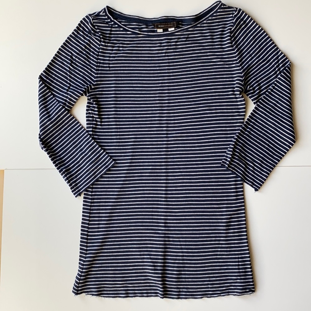BCBGMaxAzria Top - Picture 2 of 3